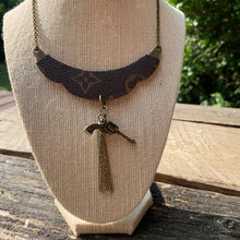 Load image into Gallery viewer, “Calamity Jane” Necklace