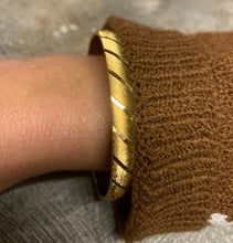 Load image into Gallery viewer, Vintage Gold MONET Bracelet