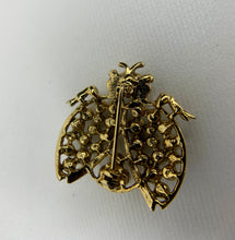 Load image into Gallery viewer, Busy Bee Vintage Brooch