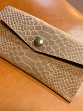 Load image into Gallery viewer, Medium Carl in Crocodile Embossed Leather