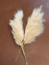 Load image into Gallery viewer, Fluffy Wheat Cluster Hat Jazz