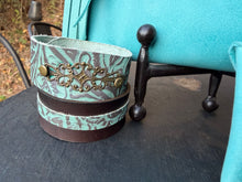 Load image into Gallery viewer, The Starra Cuff