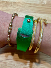 Load image into Gallery viewer, Metallic Leather Bracelet