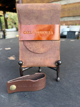 Load image into Gallery viewer, The Highlander Travel Cigar Set