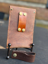 Load image into Gallery viewer, The Highlander Travel Cigar Set