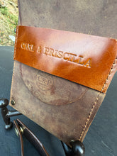 Load image into Gallery viewer, The Highlander Travel Cigar Set