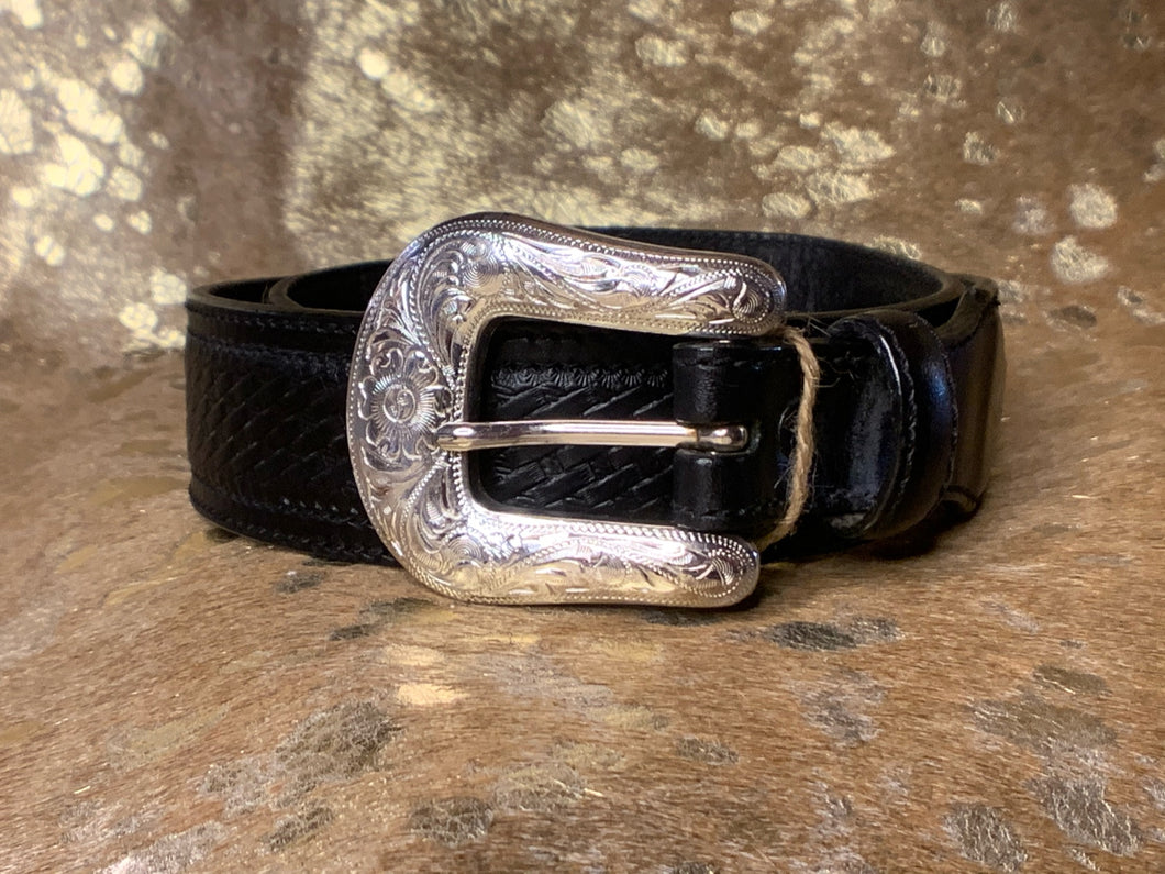Vintage Leather Snap-Back Belt