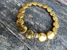Load image into Gallery viewer, Hammered Gold Metal Beaded Bracelet