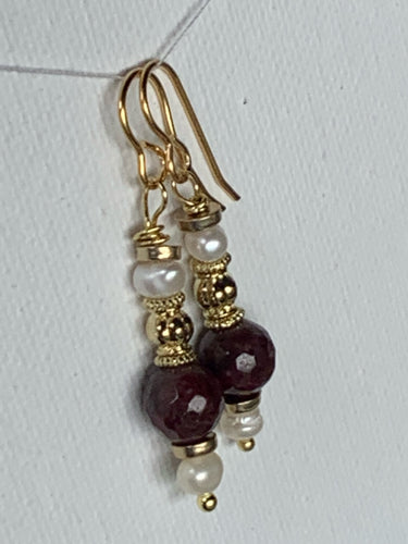 Garnet & Freshwater Pearl Earrings