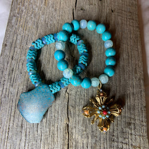 Turquoise Beaded Bracelet with Large Turquoise Stone