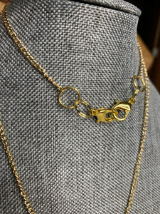 The 18 kt Gold Plated  Lobster Clasps on this chain measure 14 mm.  They are attached with "Split Rings" (similar to a keychain ring), providing you the option of removing either clasps when wearing as a necklace. Or, just keep them both on and when wearing as a necklace, just attach as pictured here. 