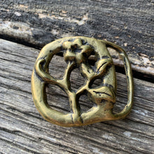 Load image into Gallery viewer, Vintage Solid Brass Floral Belt Buckle