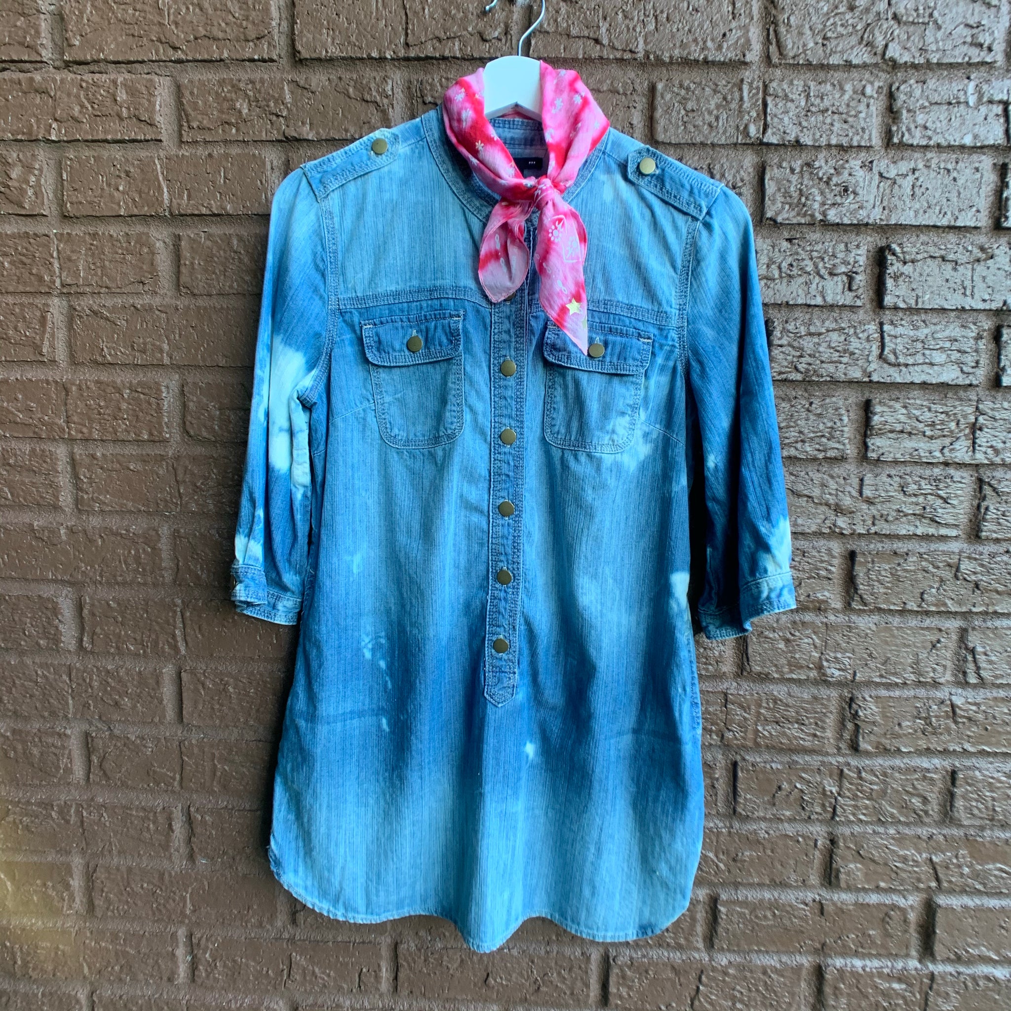 Vintage Gap Distressed Denim Shirt Dress Vintage Gap Distressed Denim Shirt Dress