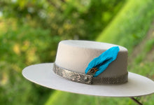 Load image into Gallery viewer, Turquoise Cluster Hat Jazz Feathers