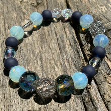 Load image into Gallery viewer, Blue &amp; White Faceted Glass Beaded Bracelet with Silver Accents