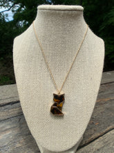 Load image into Gallery viewer, Foxy Lady Necklace