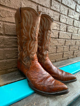 Load image into Gallery viewer, Men’s Vintage Cognac Justin Pull-On Cowboy Boots