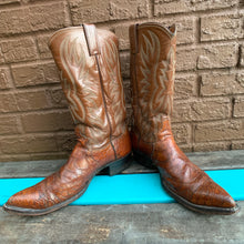 Load image into Gallery viewer, Men’s Vintage Cognac Justin Pull-On Cowboy Boots