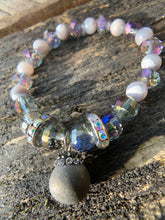 Load image into Gallery viewer, Silver Druzy Agate, Faceted Glass &amp; Rhinestone Beaded Bracelet